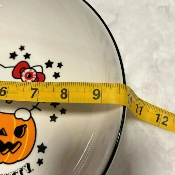 Hello Kitty Halloween Jack-o’-lantern Serving Dish Bowl NEW 2024 Viral - Picture 3 of 9